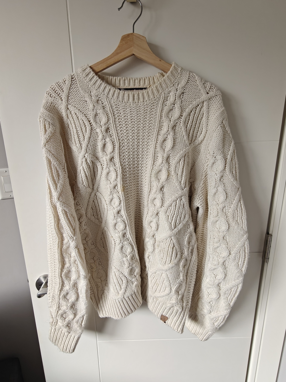 Weatherproof Cream Cable-Knit Crewneck Sweater